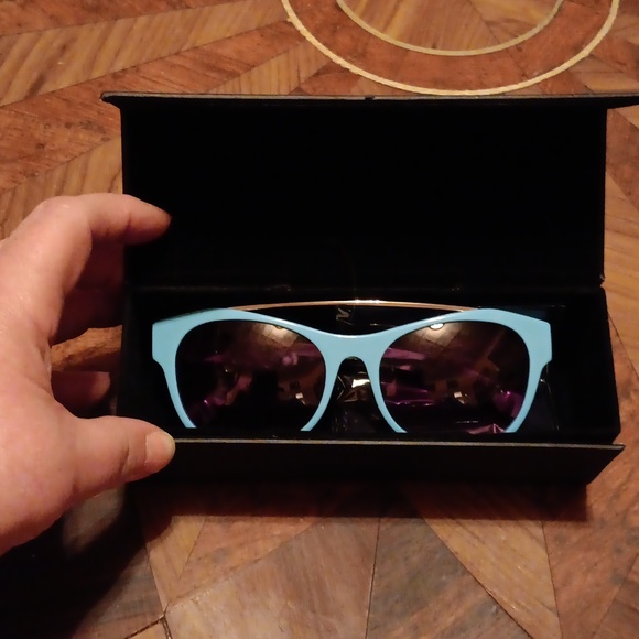 NIB BIG HORN TURQUOISE SUNGLASSES - Picture 4 of 7
